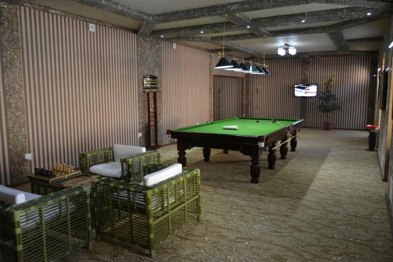 Maximum Hotel Navoi Luaran gambar